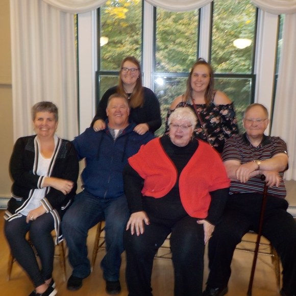 Meet your Posher, Ann - Picture 1 of 1